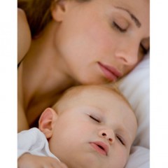dormir-avec-bebe-pour-ou-contre-3571321nhtnt_1370[1].jpg